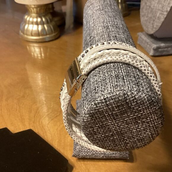 Magnetic White Leather Six Strand Bracelet - Picture 2 of 7